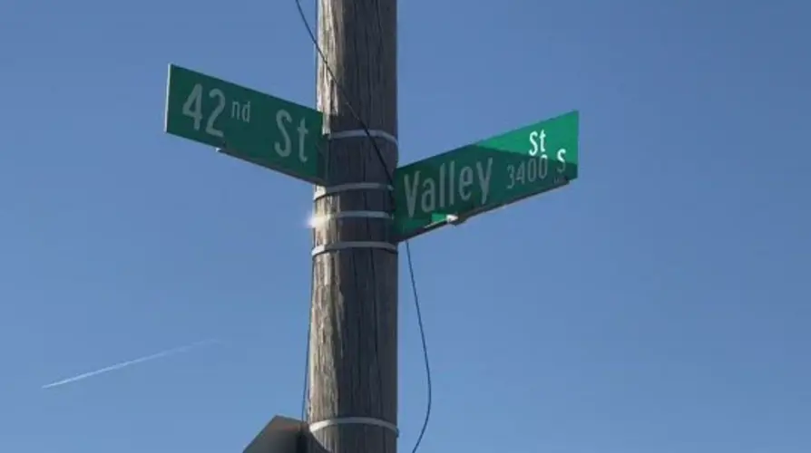 OPD: One person dead after crash near 42nd and Valley