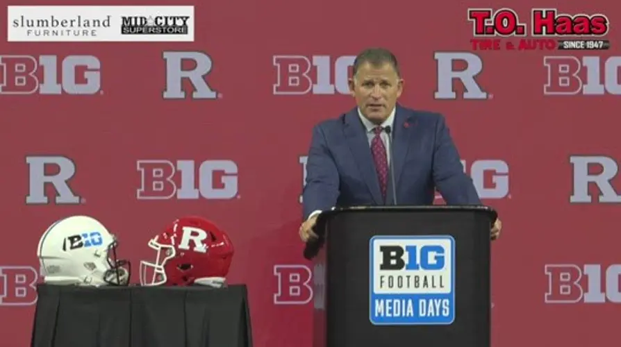 Schiano praises Nebraska native Vedral as 'the ultimate competitor'
