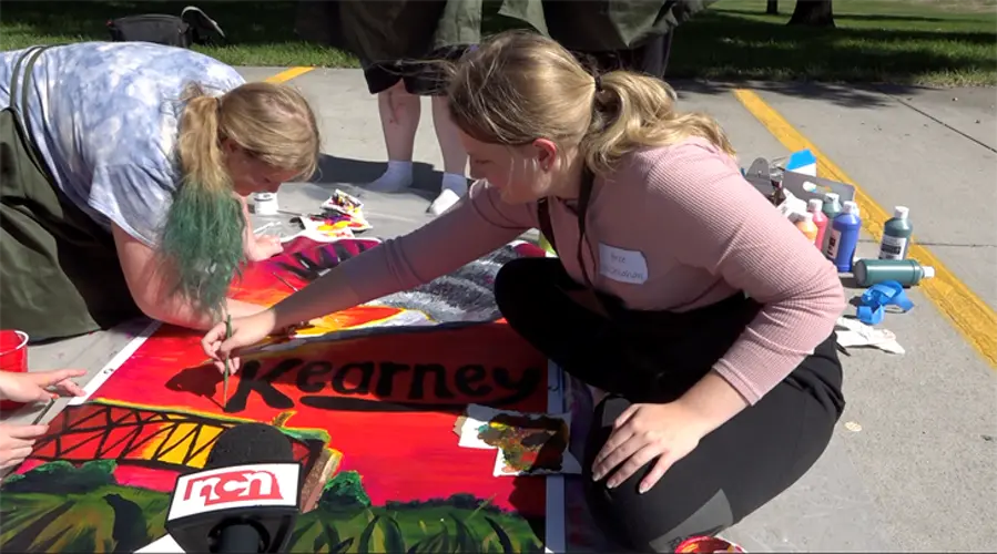 Hastings College Mural Day sparks creativity, draws 38 high schools