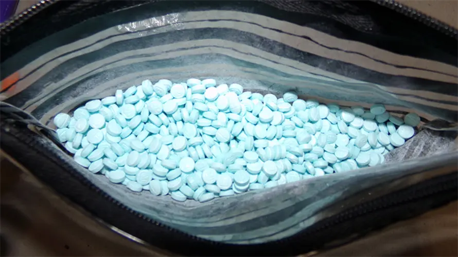 NSP finds almost 1,000 suspected fentanyl pills during traffic stop