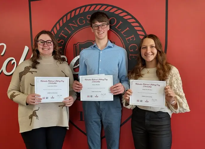 Eight Hastings High students awarded scholarships at regional History Day