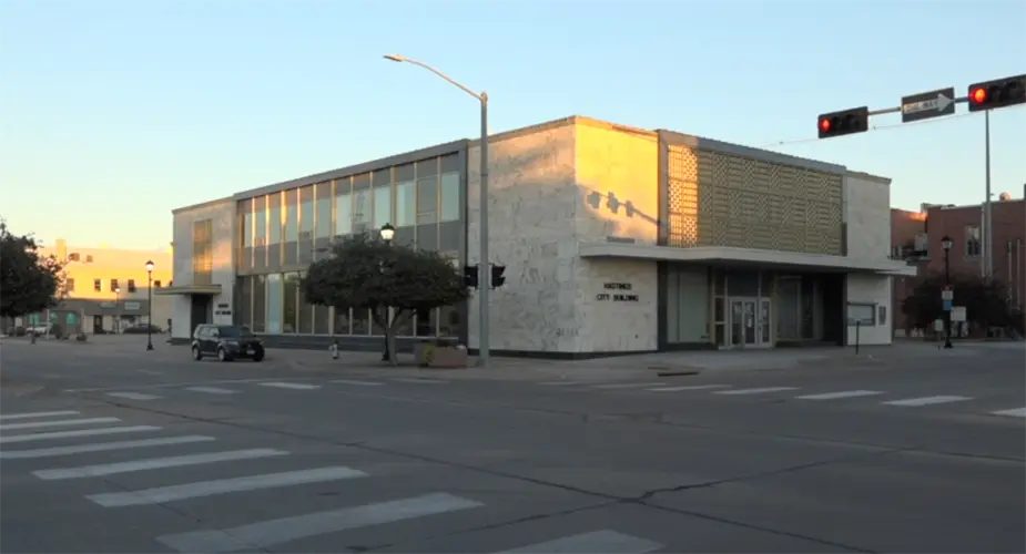 Hastings City Council votes unanimously to pass two local projects