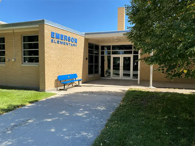 Bayer Fund, local farmer team up for donation to Kearney’s Emerson Elementary