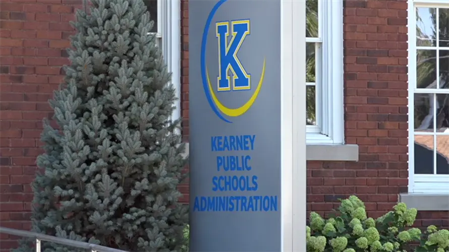 Water main break at Kearney High School sends students home early