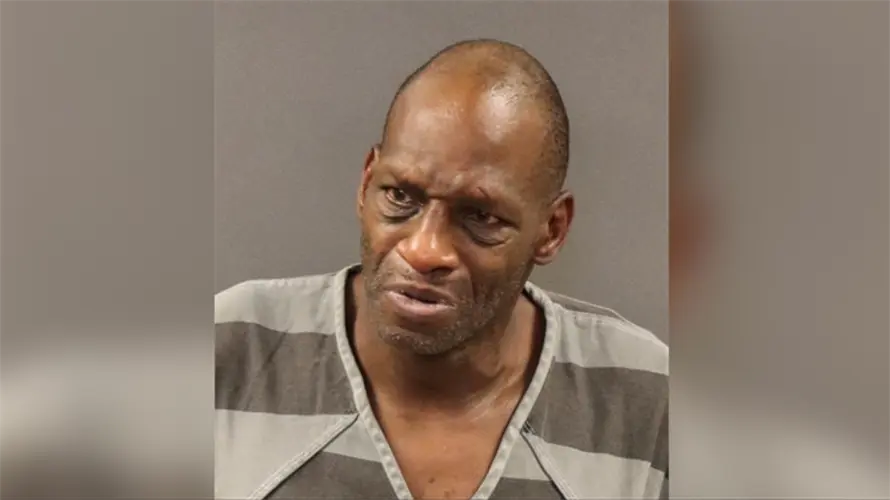 Grand Island man accused of punching, choking girlfriend