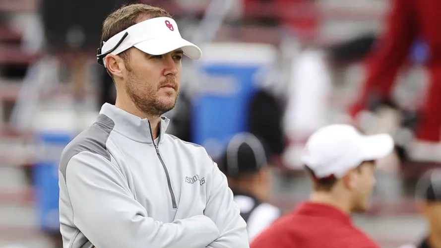 Riley leaves for USC; Oklahoma picks up the pieces
