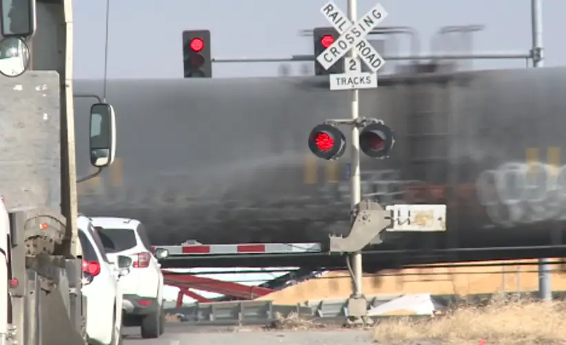 NE House members split on rail strike vote