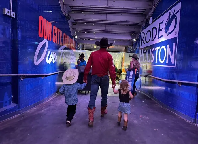 Amid rodeo's rising popularity, one Nebraskan is riding toward the top of the sport
