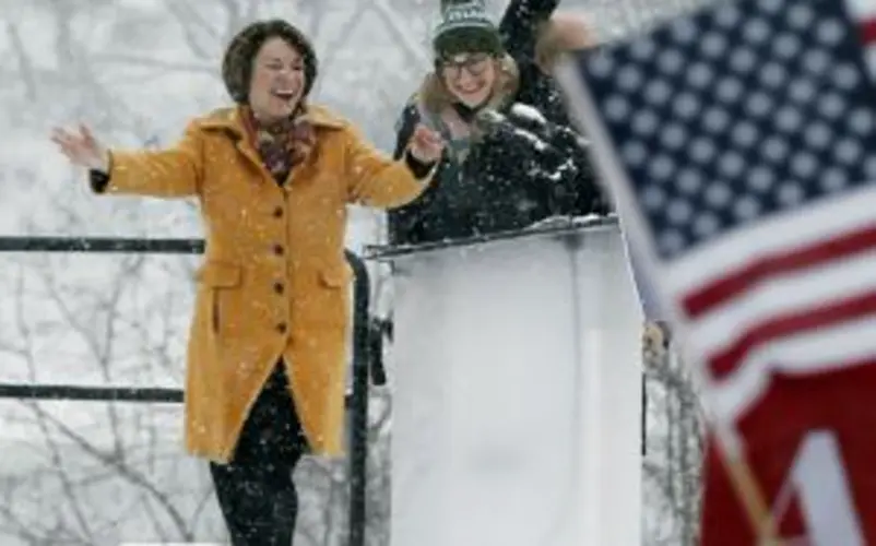 Amy Klobuchar, midwestern senator running for president, hangs bid on infrastructure plan