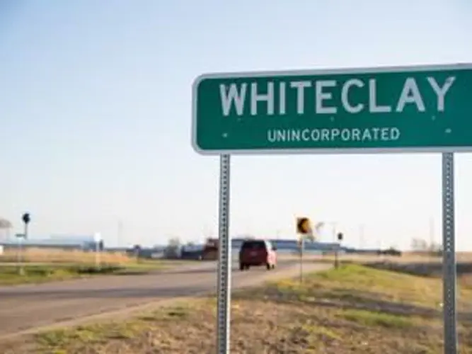 Whiteclay beer store owners sue their attorney, alleging malpractice caused stores' closure