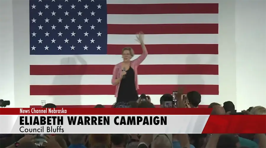 Presidential hopeful Sen. Elizabeth Warren visits flood victims before town hall in Council Bluffs