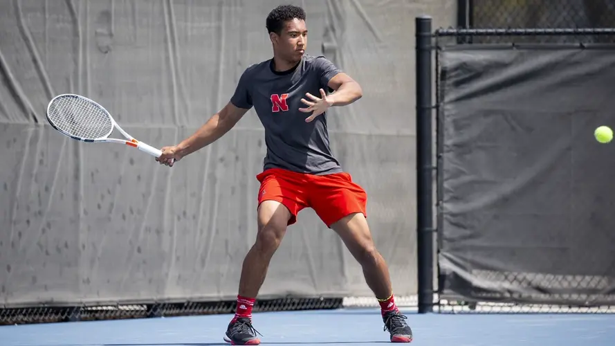 Huskers to Open Fall Season at Bobby Bayliss Invitational