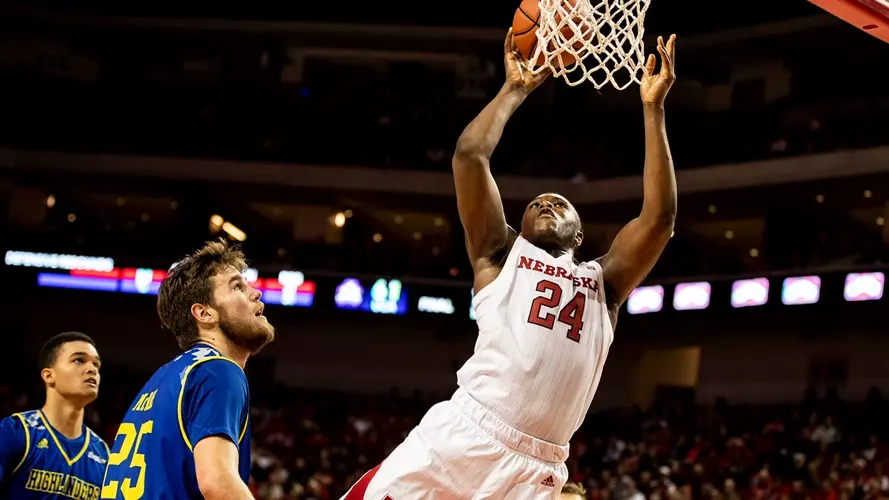 Husker men and women host pair of hoops games this weekend