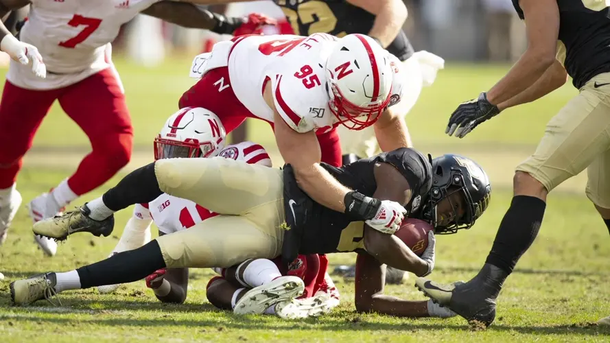Huskers Continue Preparations for Wisconsin