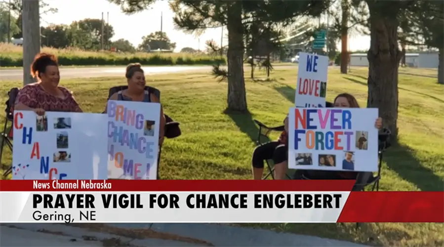Family, friends hold vigil for missing Wyoming man