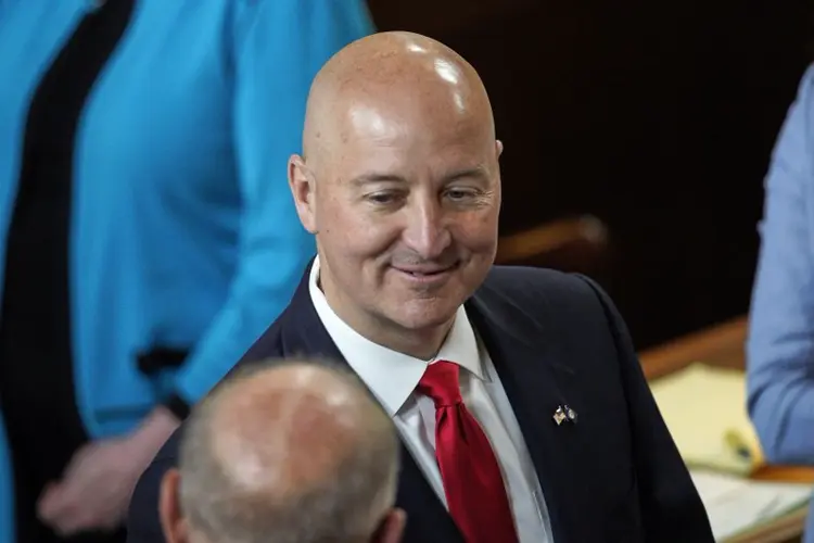 Ricketts hints at ballot measure if property tax push fails