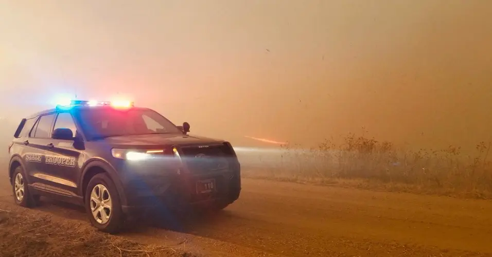 Grass fire near Guide Rock shuts down some travel