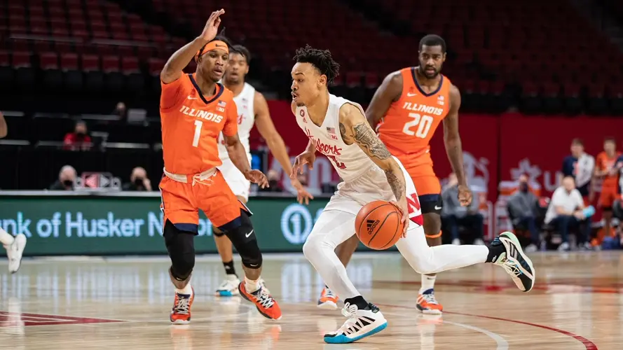 Nebraska Falls at No. 6 Illinois