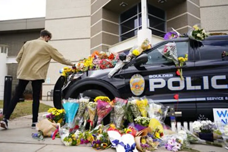 Colorado shooting victims included store workers, officer