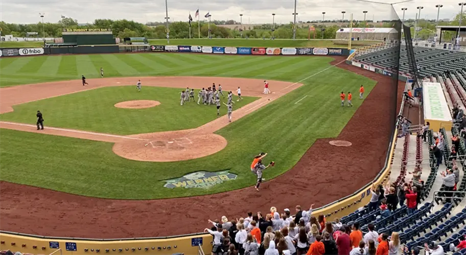 Beatrice beats Ralston in extra innings to advance to Class B semifinals