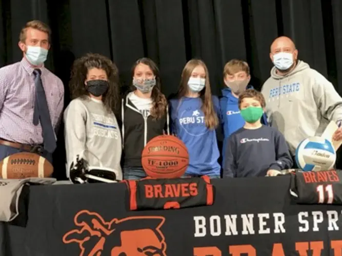 Maggie Myers Signs with Bobcat WBB