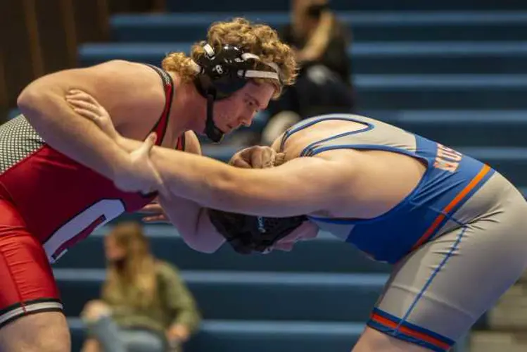 Chadron falls to Gering in wrestling dual