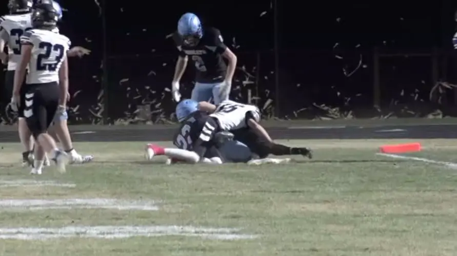 Summerland keeps the ball on the ground, plows through North Central