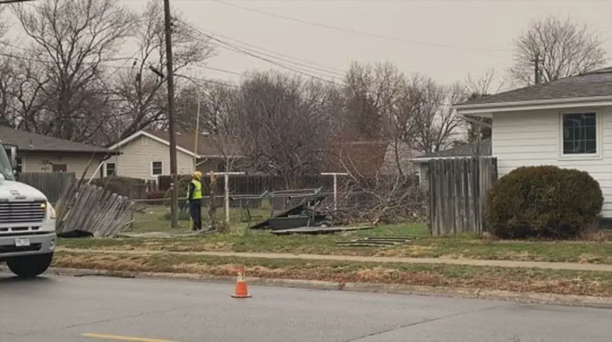 Columbus continues storm cleanup