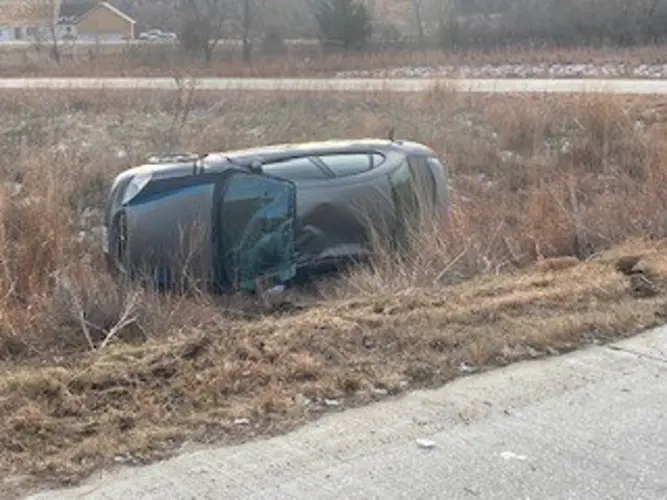 Norfolk woman hospitalized after rollover crash near Woodland Park