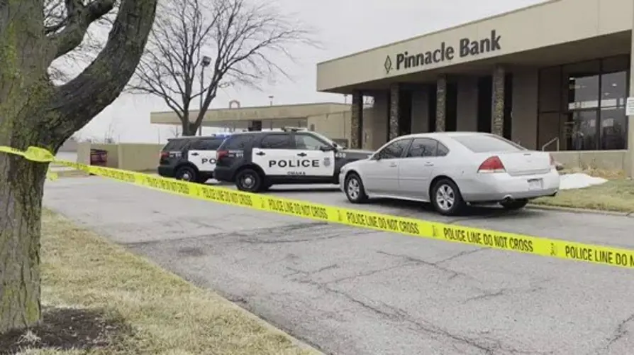 Suspect detained in connection to attempted Omaha bank robbery