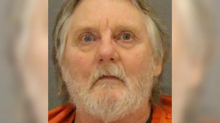 Man who pleaded guilty to starting fatal fire dies in custody