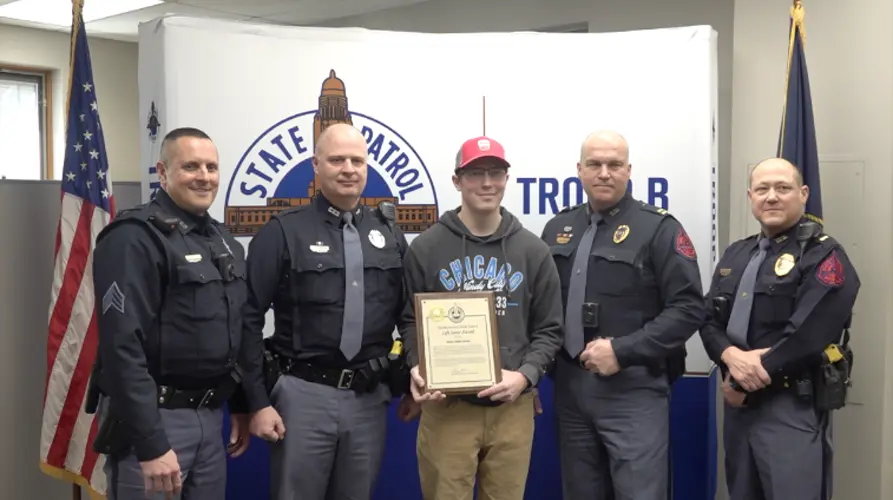 Humphrey native presented Citizen Lifesaver Award by NSP