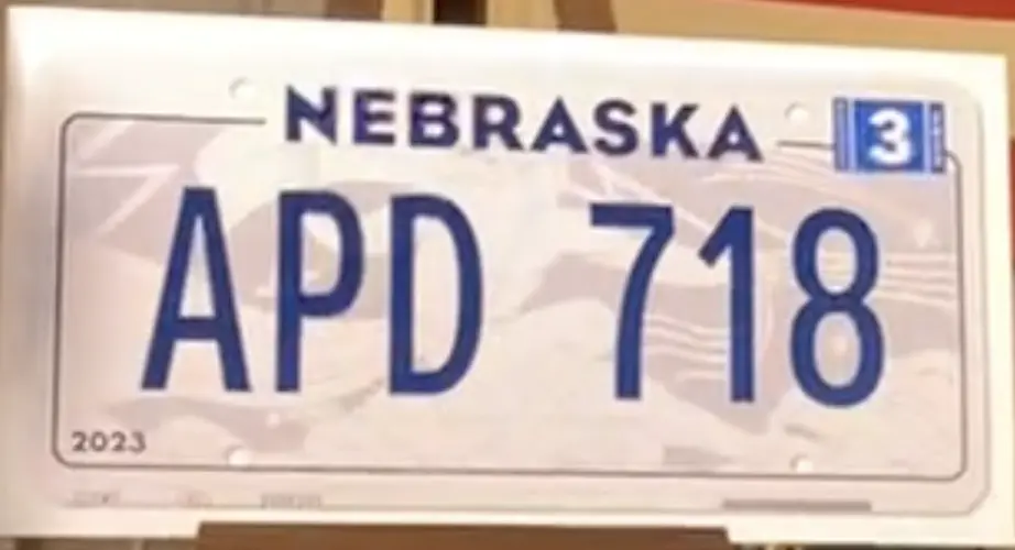 Gov. Ricketts announces Nebraska's new license plate design