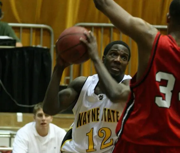 Former WSC basketball player comes up short in bid for Congress