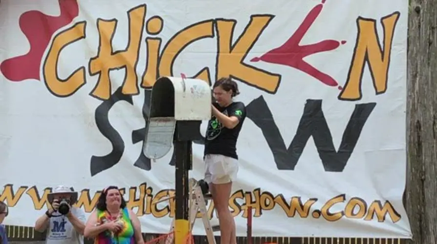 Wayne celebrates 'Eggscaliber' at 43rd annual Chicken Show