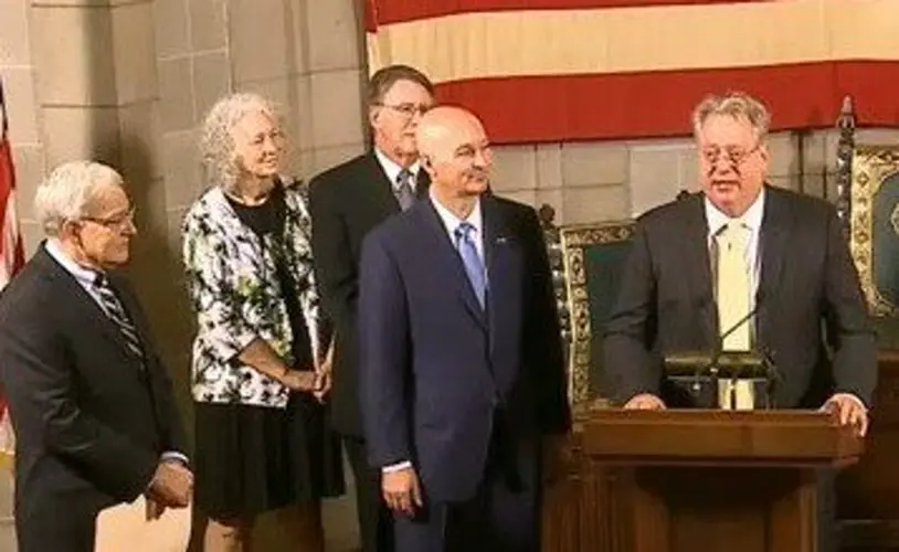 Gov. Ricketts introduces Dover as new Dist. 19 state senator