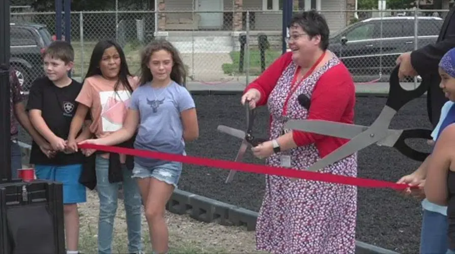 New playground complex unveiled in South Sioux City