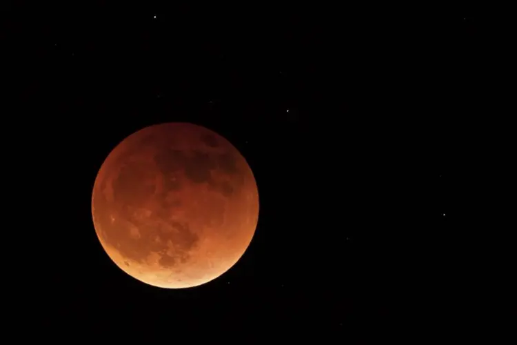 Looking at solar eclipse can be dangerous without eclipse glasses, here’s what to know