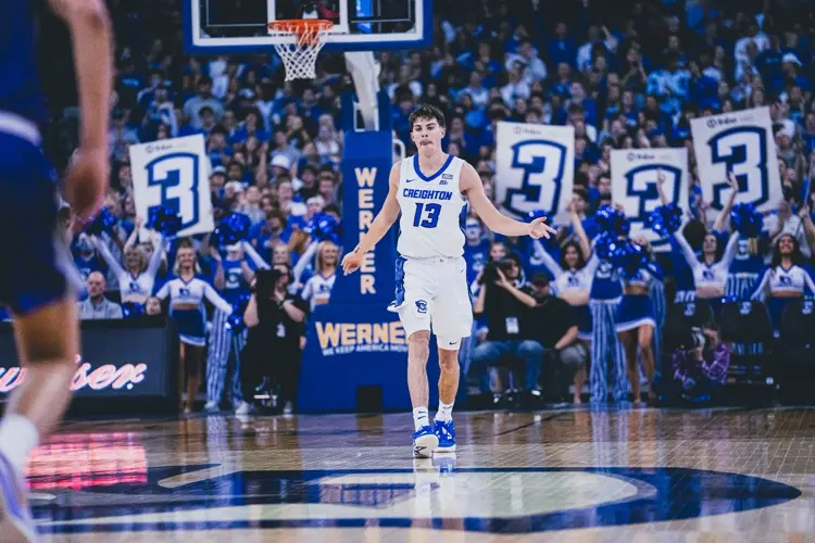 Creighton fights off pesky St. Thomas