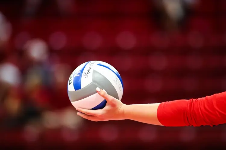 NU volleyball coach says Nebraska Crossing could be new home for Olympic volleyball training center