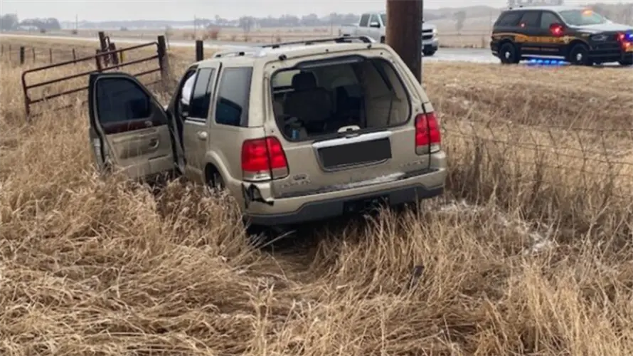 Stanton man injured in car accident