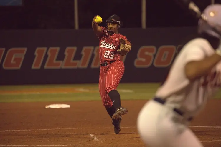 Huskers advance to semifinals at Big Ten Softball Tournament