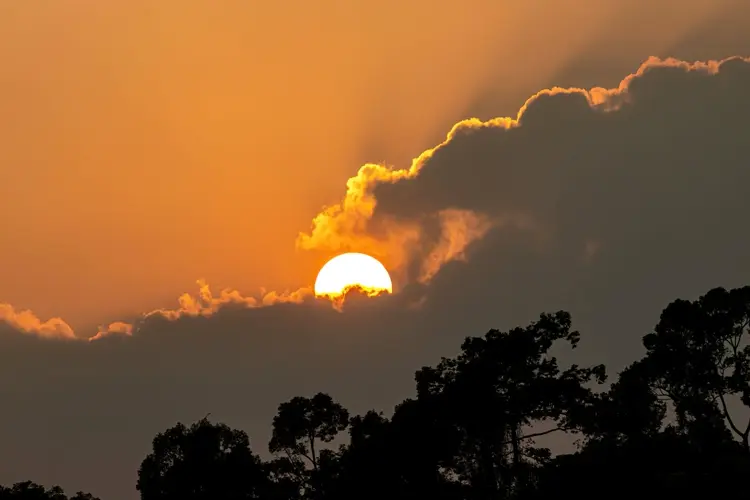 NWS puts more Nebraska counties under heat advisory