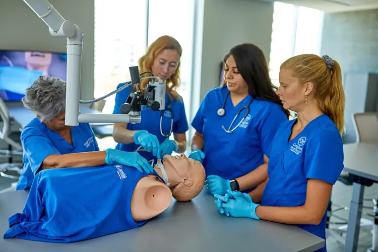 State makes changes to nursing scholarship fund to reach more NE students before deadline