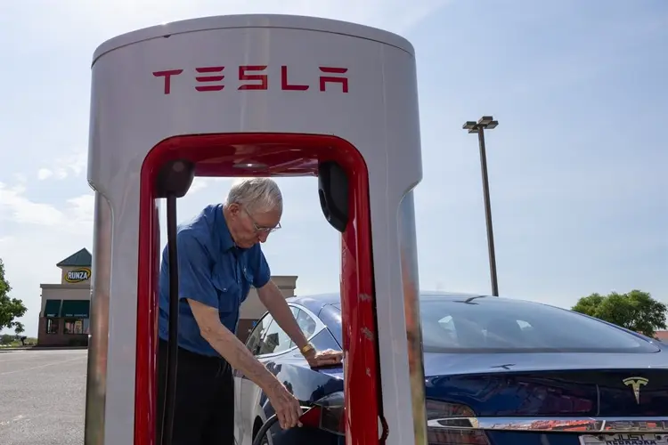 Nebraska's EV charging options can get you places, but needs expansion for future needs