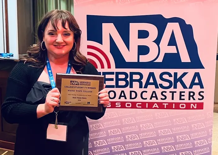 Wayne State student Becca Arkfeld wins Pinnacle Award for 'Best News Story'