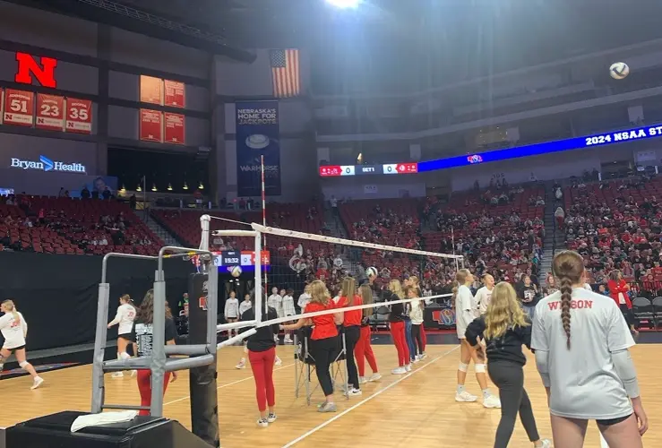 Norfolk Catholic outlasts Yutan in 5 sets