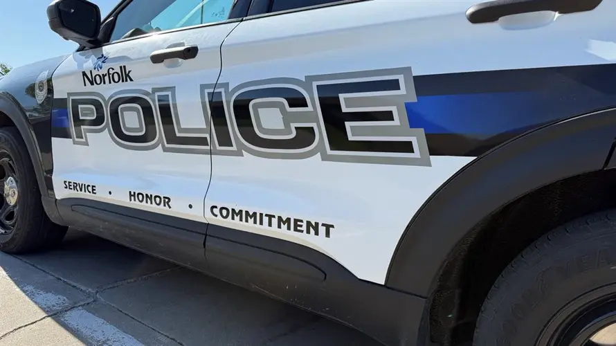 Kids rescued from Kohl’s roof after breaking into Norfolk mall