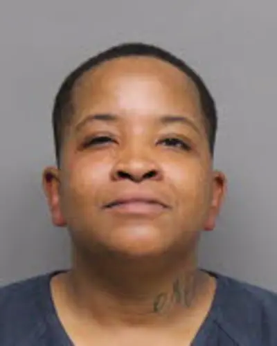 Lincoln women charged on six accounts after armed robbery