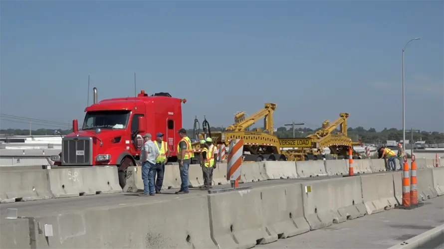 Oversized load stops traffic heading southbound on highway 81